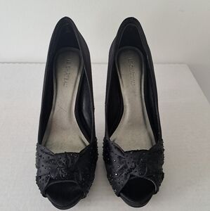 LE CHATEAU Black Dressing Shoes Size 7.5